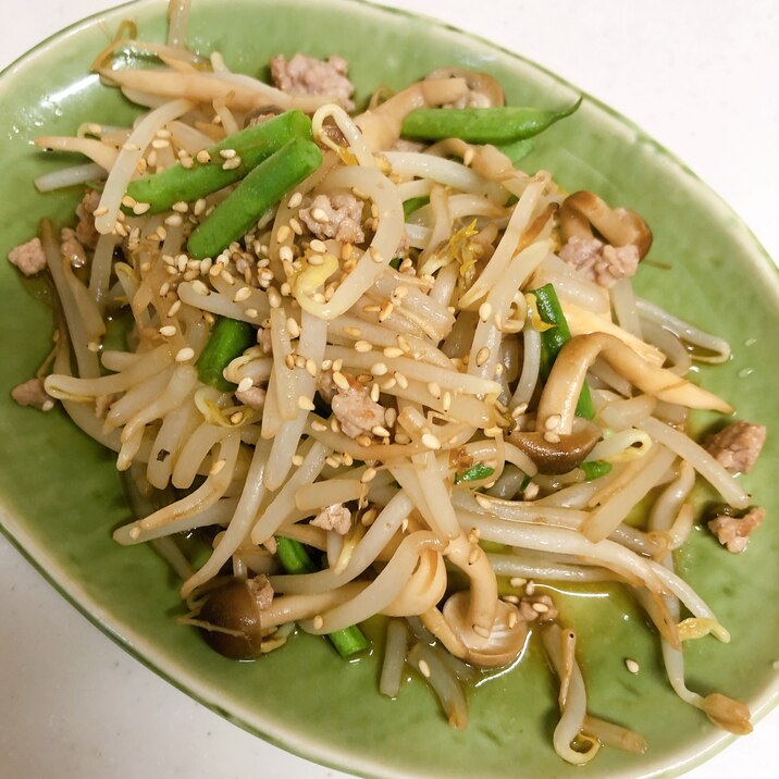 もやし インゲン 挽肉のオイスターソース炒め レシピ 作り方 By なおのり 楽天レシピ もやし インゲン 挽肉のオイスターソース炒め レシピ 作り方 By なおのり 楽天レシピ